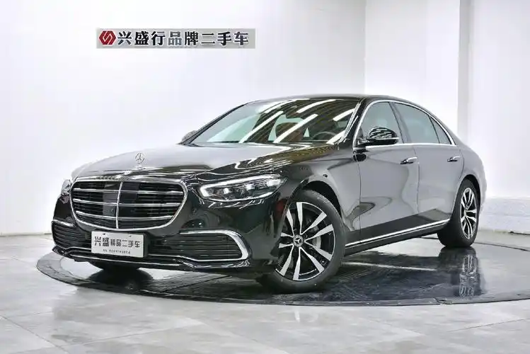 奔驰2021款s400l 豪华型,3.0t排量,2021年7