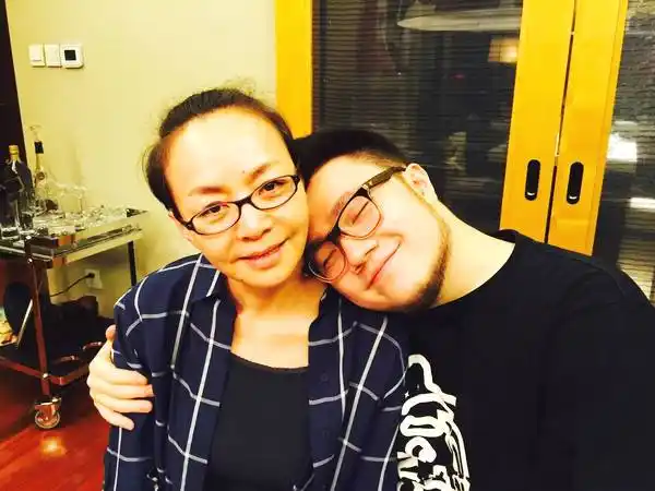 《跨界歌王》巴图首谈继父赵玉吉:让我有个正常童年