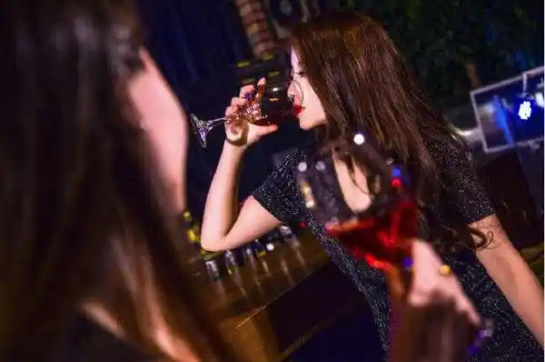 竞争优势最大的职业就是夜场模特