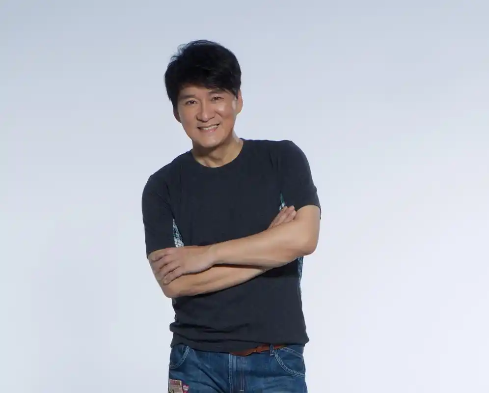 和后辈抢金曲歌王,周华健:我很害羞的