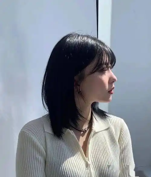 2022必剪超a齐肩短发显身材还减龄