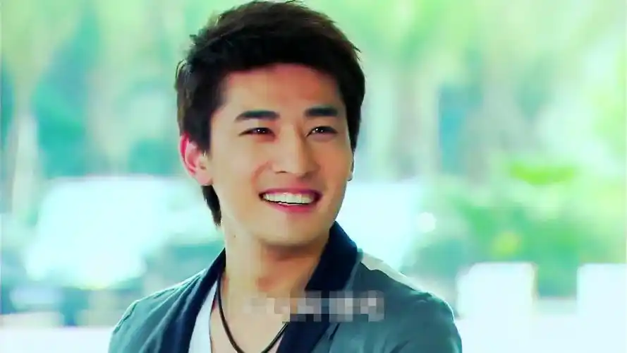 p>宫正楠(daniel),1984年10月17日出生于山东省烟台市,中国内地男