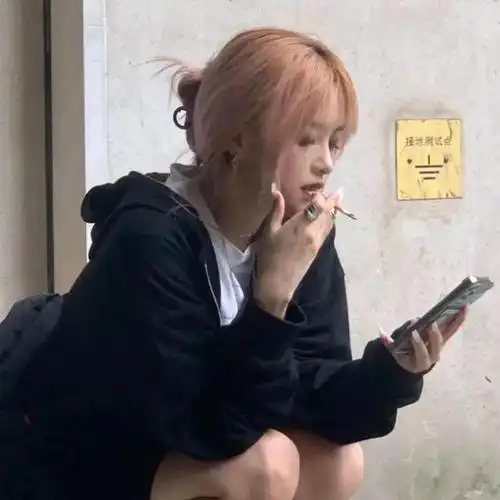 头像高冷酷拽的微信头像