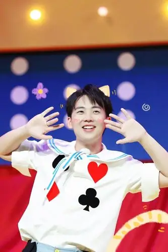 精选少班主郭麒麟系列(八)-香菜分享馆(头像壁纸封面)-话本小说网