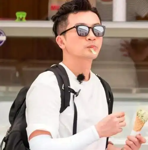 苏有朋的脸怎么了,去年中餐厅和今年创造营2019相差这么大