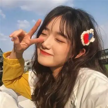 一组惊艳你的氛围感女生头像(20张)