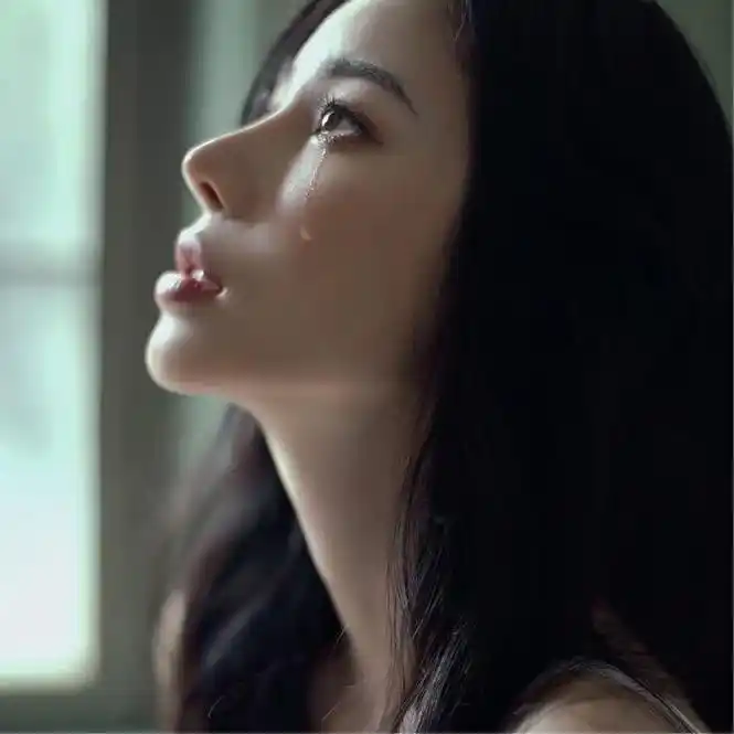 侧脸女生头像有哪些