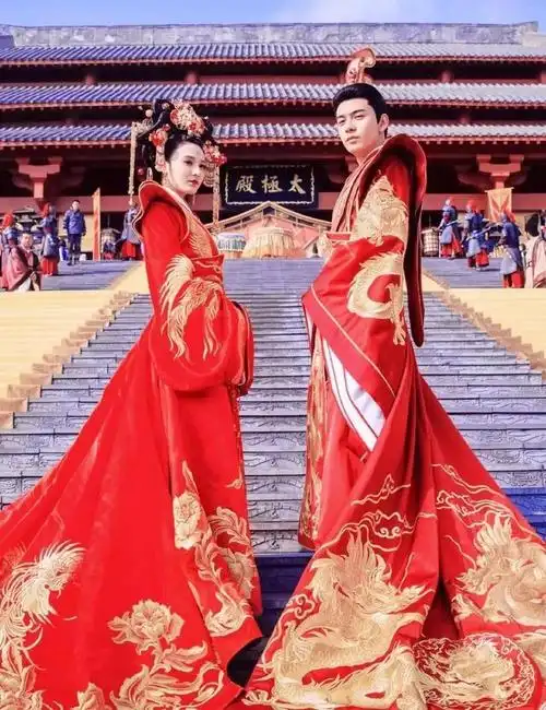 分享一波《东宫》的那些绝美照片吧