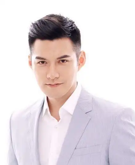 圆寸短碎都有型 成功男士短发发型向严宽看齐,男明星图片,发型图片