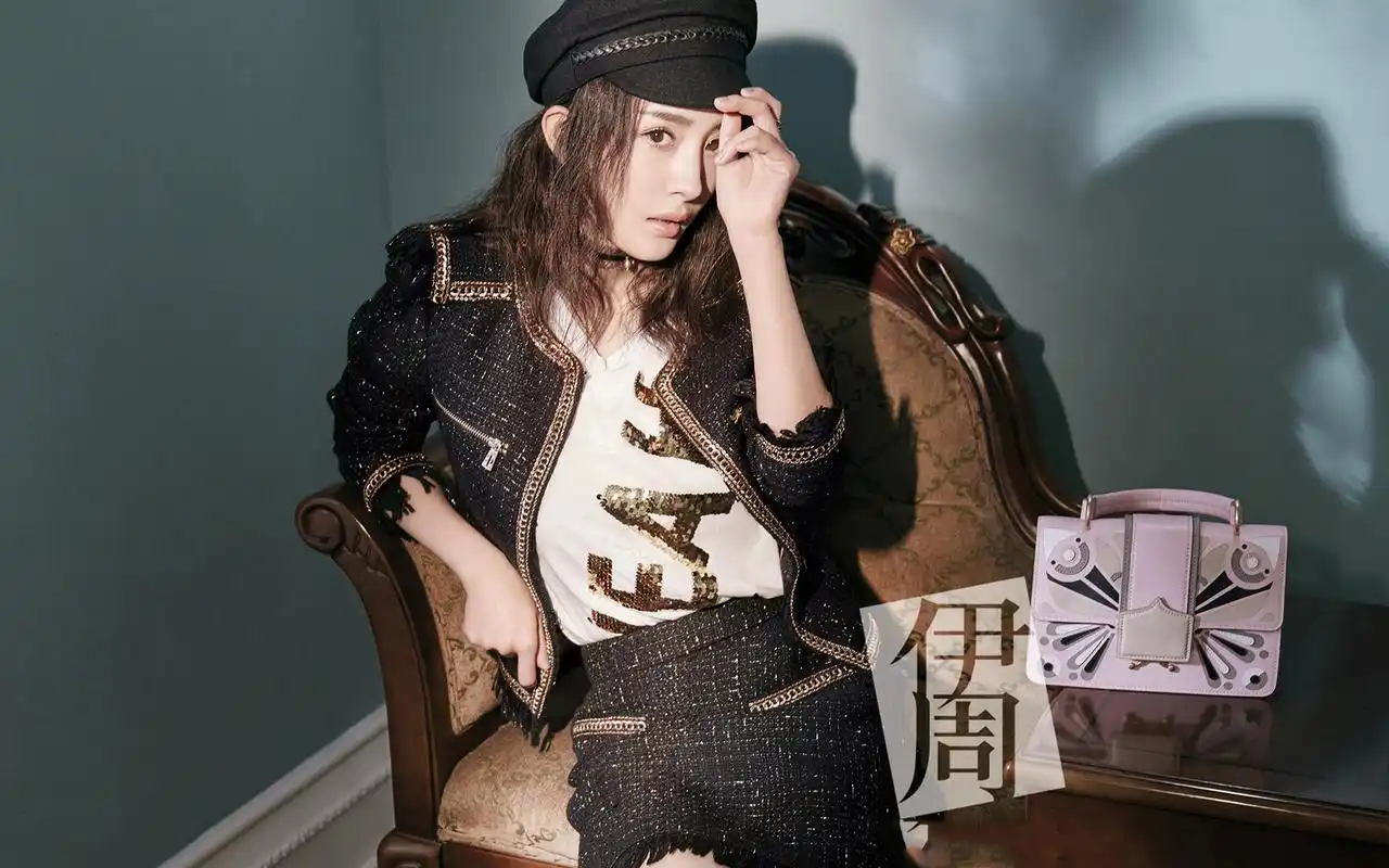 时尚辣妈杨幂时尚杂志写真高清电脑壁纸下载