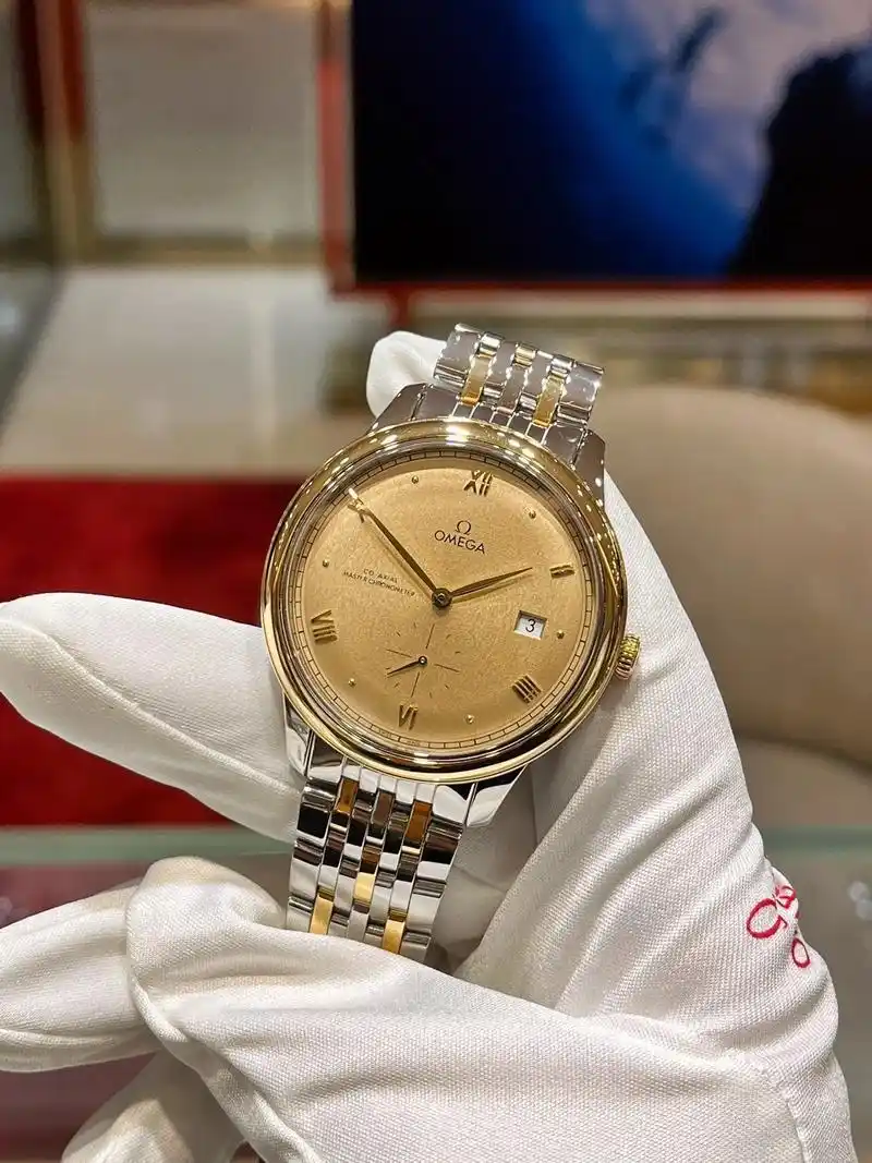 超显档次,各种场合和服饰都可以搭配  #欧米茄omega #手表