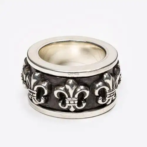 chrome hearts ㊣宗克罗心 童军花旋转戒指