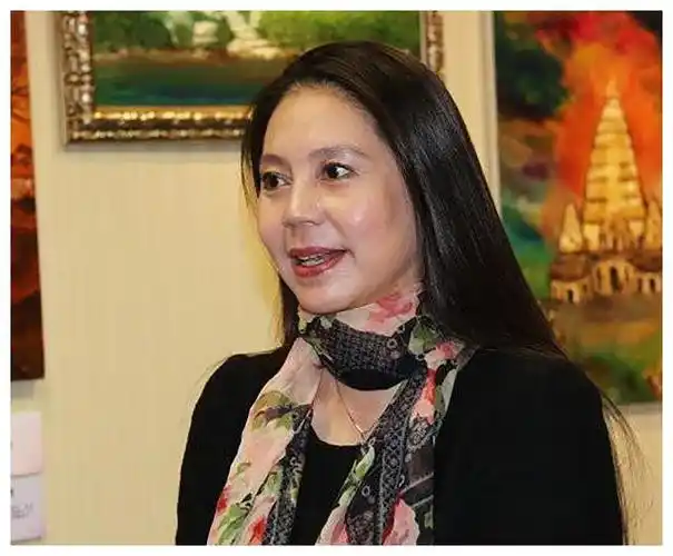 38年前叛逃留美的女网天才胡娜今态度大变高调回国只为捞金