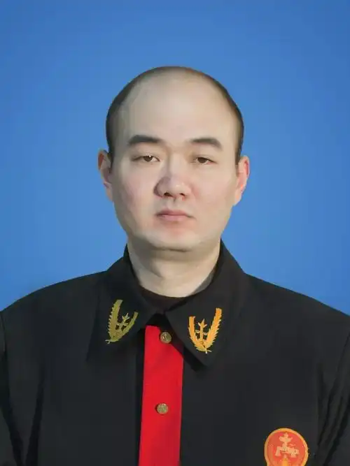 唐河人民法院优秀法官奔跑在追梦路上