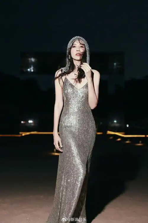 莫文蔚内娱歌手届纯元