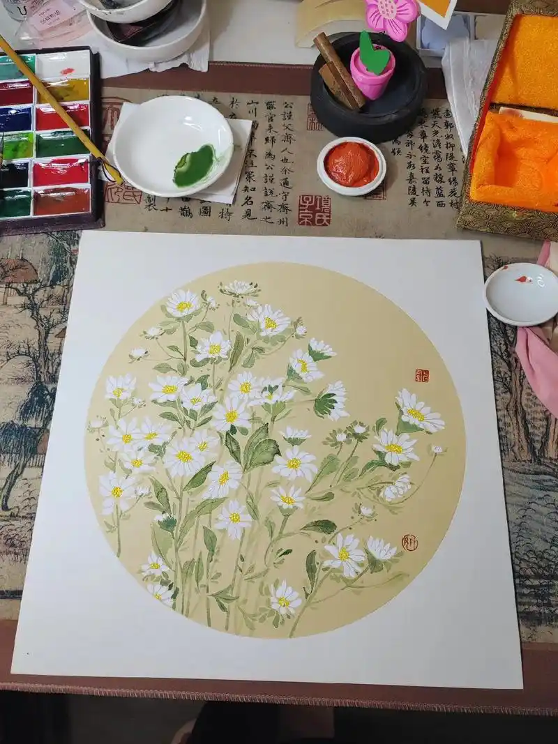 国画(500/6)写生雏菊(附步骤)1,用钛白画出花瓣 描绘 - 抖音