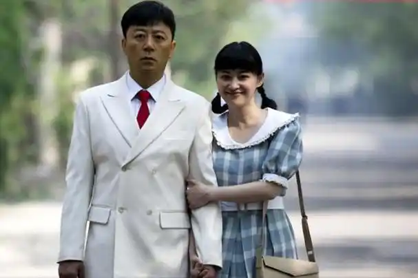 在《父母爱情》中,梅婷并非安杰的首选;郭涛也不是江德福的第一人选.