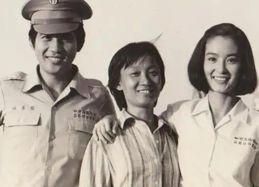 【图】刘立立年轻照片美貌不输范冰冰 三人爱情比琼瑶剧更浪漫