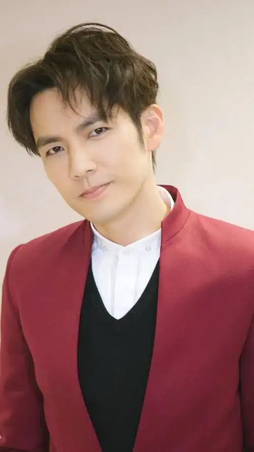 演员钟汉良代言费多少钱