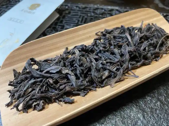 条索粗壮紧结叶底鲜活光泽度高#在家更爱喝茶  #岩茶  #天心明月