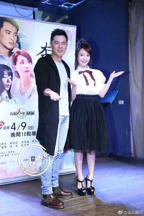 赖薇如现在的脸和原来完全不一样了