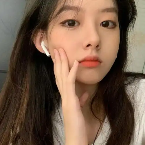 非常好看的小姐姐头像,女生头像图片-回车桌面