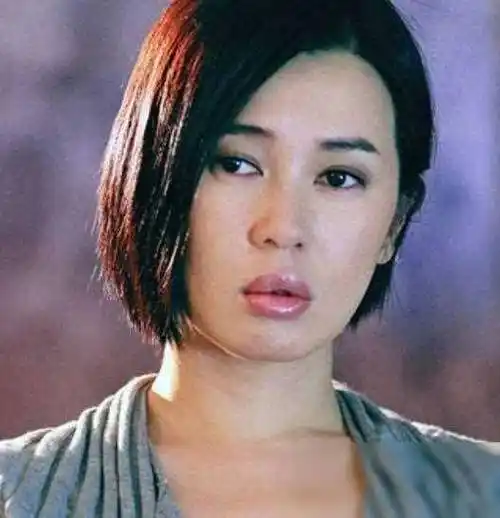 曾把黄渤吻到害羞,与王全安在一起10年反被弃,今身价40亿仍