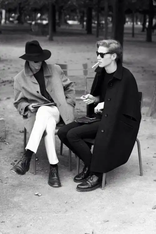 黑白青年欧美潮流壁纸头像