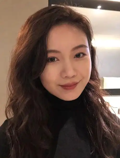 40岁女人化妆要讲究点这几个妆容思路减龄又有质感