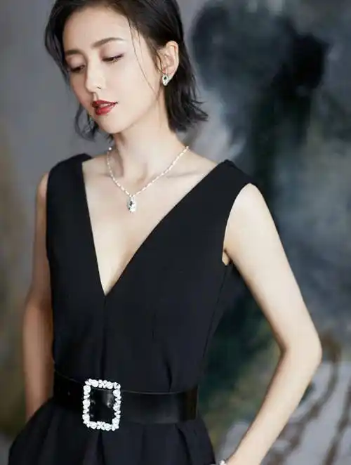 40岁佟丽娅,浓浓纯欲风妩媚娇艳!_广大观众_才华_女神