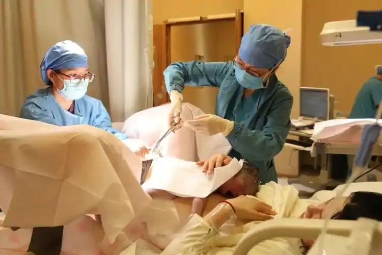 愉悦旅程-嘉兴悦程妇产医院-提供产检/分娩/月子/产后一站式医疗服务