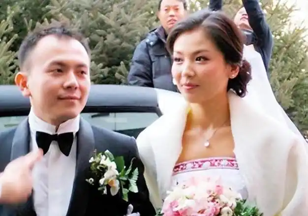 巅峰时期"下嫁"富豪的4位女性,个个貌美如花,是为了爱情吗|黎姿|刘涛