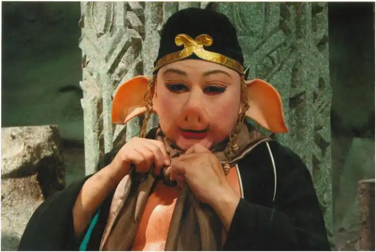 马德华演猪八戒成名和妻子相爱53年零绯闻如今过得如何