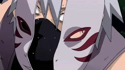 卡卡西被大蛇丸吓得瑟瑟发抖,不敢还手,你还是我的旗木五五开吗