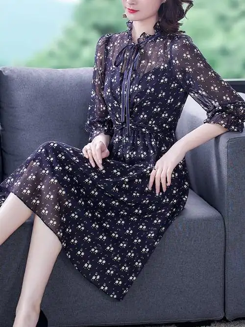 妈妈秋冬连衣裙洋气今年流行裙子40岁贵夫人冬裙时尚潮流女装气质