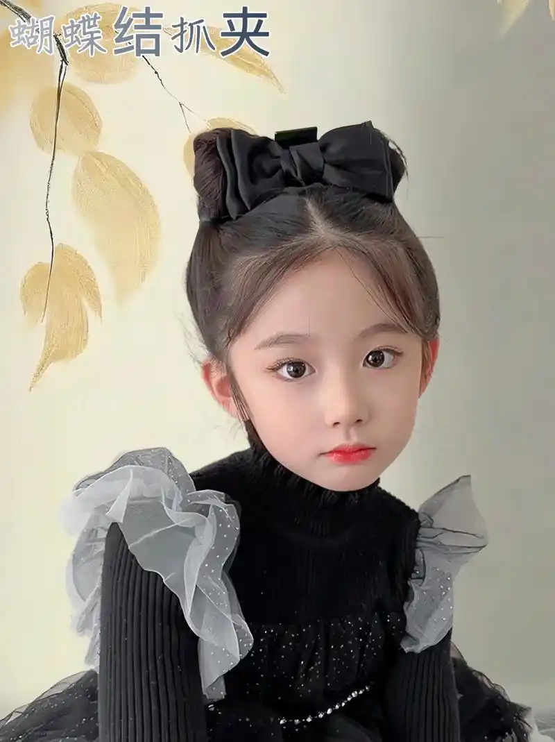 为在逃公主蝴蝶结抓夹疯狂打call!这个甜美可爱的公主头抓 - 抖音