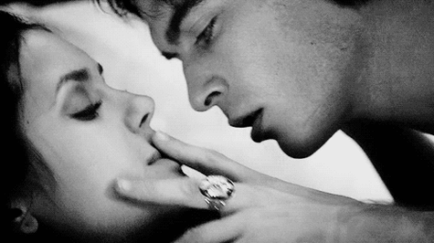 情侣gif亲吻gif浪漫gif甜蜜gif