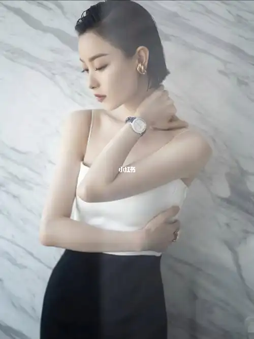 清爽干练短发倪妮