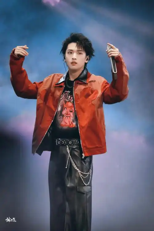 严浩翔中国移动动感地带芒果卡代言人##今日星拍放送