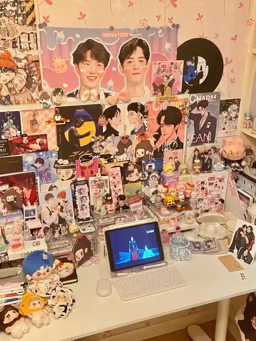 写文咯03一年四季都在煮壶78#ipad键盘  #博肖  #博君一肖#桌面