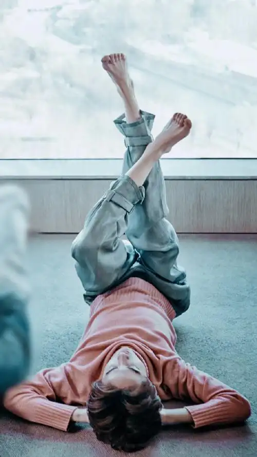 王一博无袖黑背心##王一博长空之王