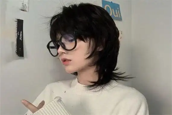 狼尾发型女生剪好看吗