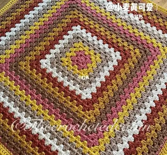 祖母格钩针毯子欣赏