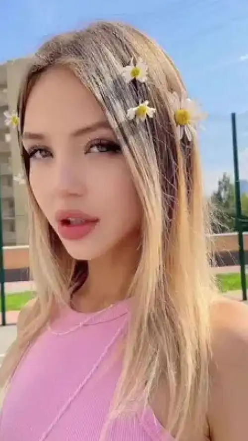 俄罗斯美女 #俄罗斯异域风情 #金发女孩 #辣身材