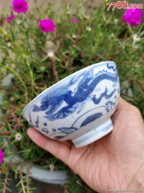 明朝青花双龙碗