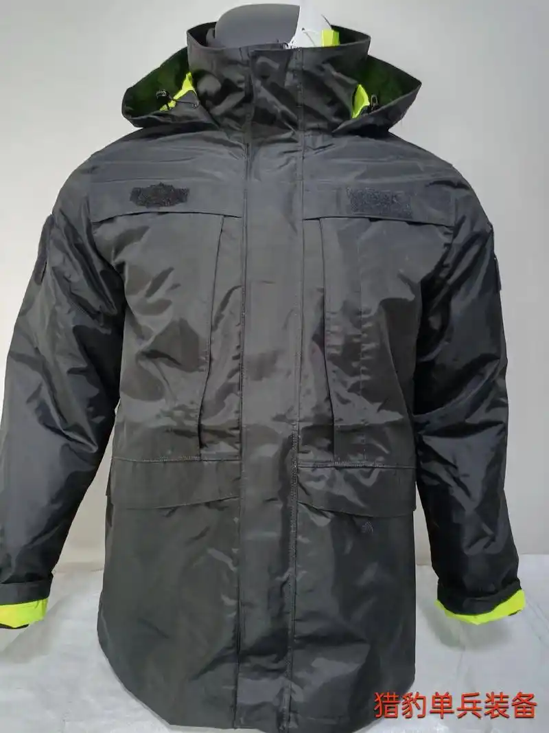 警察派克冲锋衣