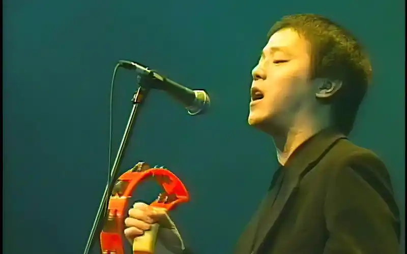 乖》,窦唯演唱,错综复杂,淋漓尽致,94红磡体育馆演出,中国摇滚之巅峰!