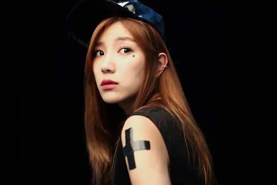 程诗迦全新写真