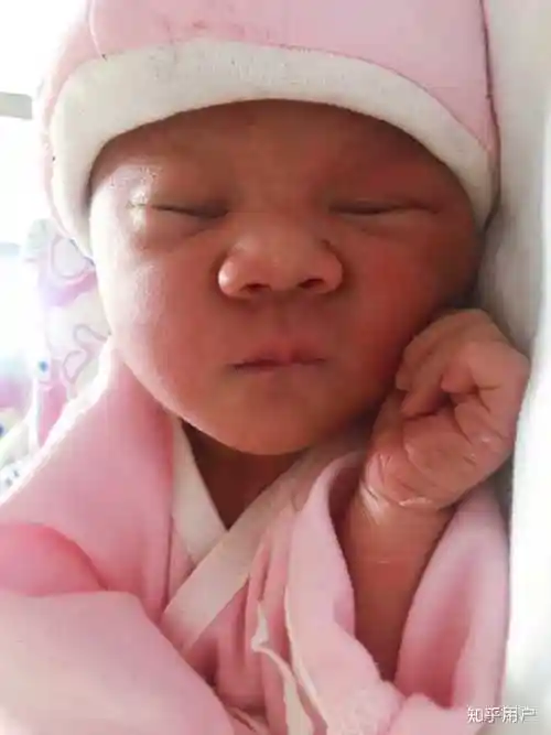 新出生婴儿照片真实图 ( 新出生婴儿照片真实) - 弘锋产康