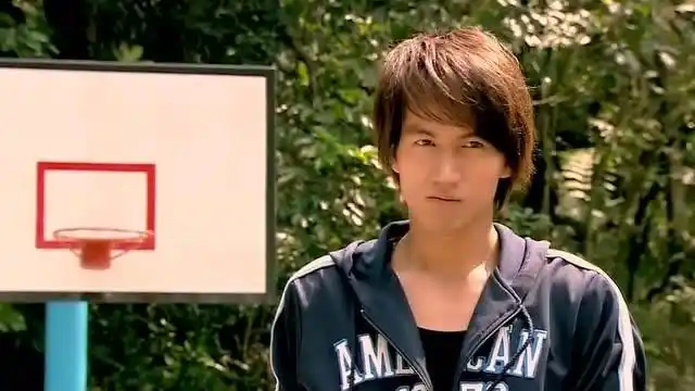 篮球火言承旭初次在队员面前炫技水平太震撼众人觉得不可思议